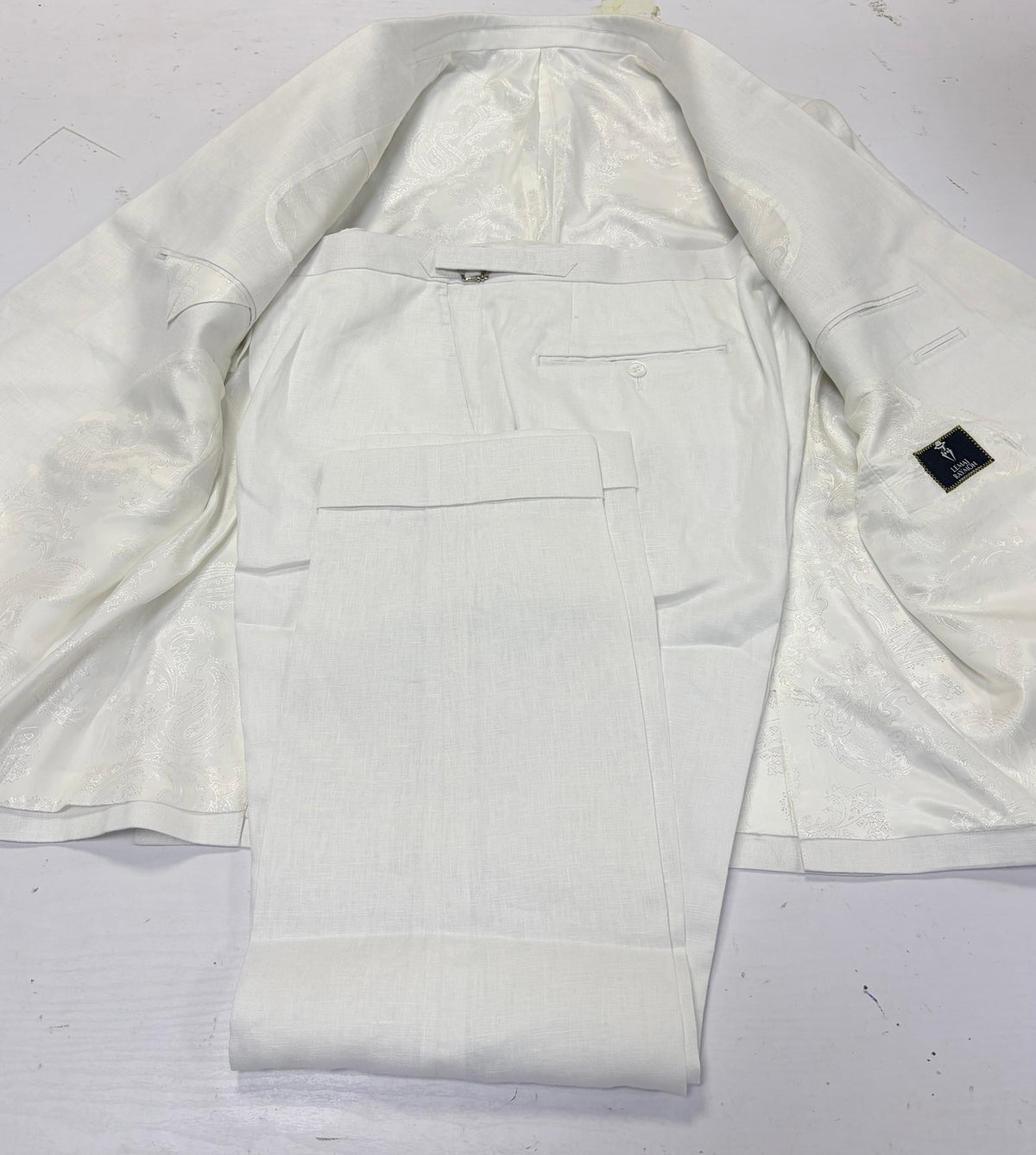 "Panama White" Linen Suit