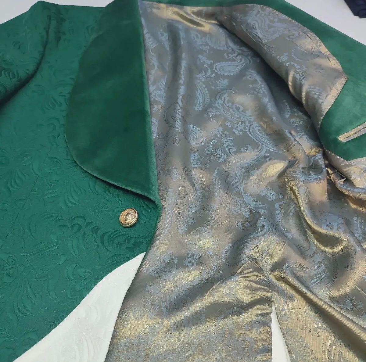 Emerald & Ivory" Colorblock Jacquard Jacket